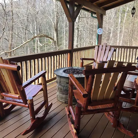 Emerald Bear Villa
